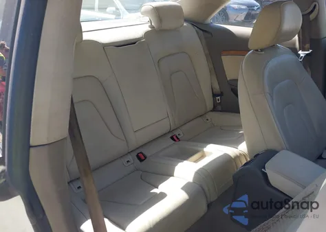 2009 Audi A5 3.2L из США, поврежденный, VIN WAUDK78T09A016755